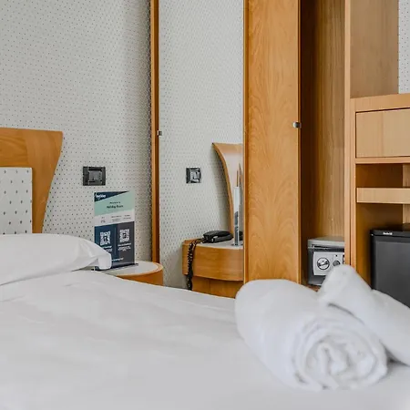 Hotell Hotiday Chioggia Lungomare 4*
