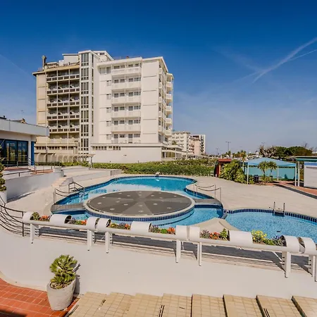 Hotiday Chioggia Lungomare 4* Sottomarina